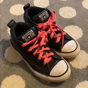 Girls size 1 converse